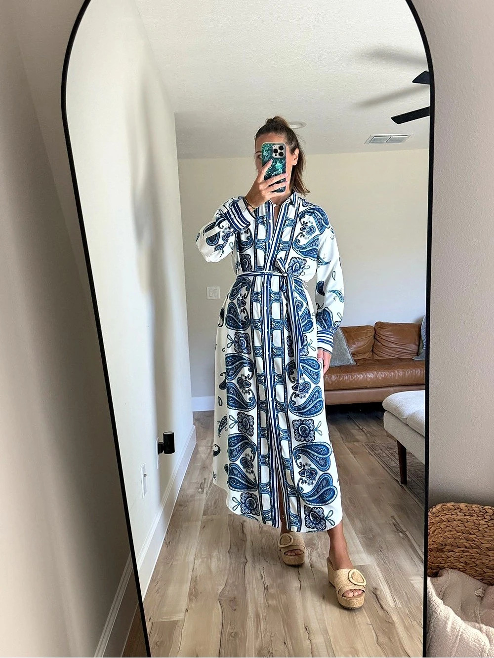 Express Portofino Dress Paisley Maxi Dress in White & Blue Size XS Like New